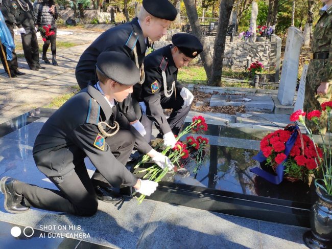 Памятное мероприятия у могилы погибшего в Афганистане  Андрея Левечева