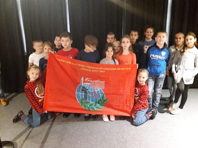 Юнармейцы из города Уссурийск посетили во Владивостоке выставку "Карта России. Вехи истории" 